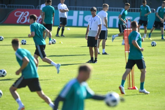 Les Allemands du sélectionneur Joachim Low, lors d'une séance d'entraînement à Vatutinki le 16 juin 2018, entrent en scène contre le Mexique