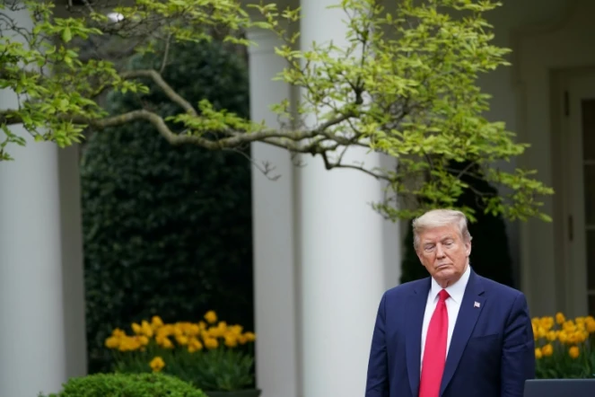 Donald Trump, le 14 avril 2020 dans les jardins de la Maison Blanche