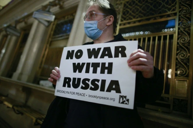 Face à Moscou, Kiev appelle l'Occident à soutenir le "bouclier" ukrainien