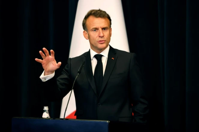 Le président de la République Emmanuel Macron à Tirana, en Albanie, le 17 mai 2025