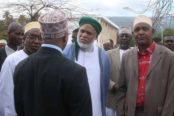 La visite du président Sambi annulée