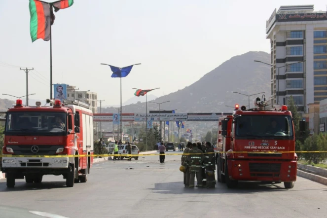 Mobilisation des pompiers lors d'un attentat suicide à Kaboul le 9 septembre 2018.
