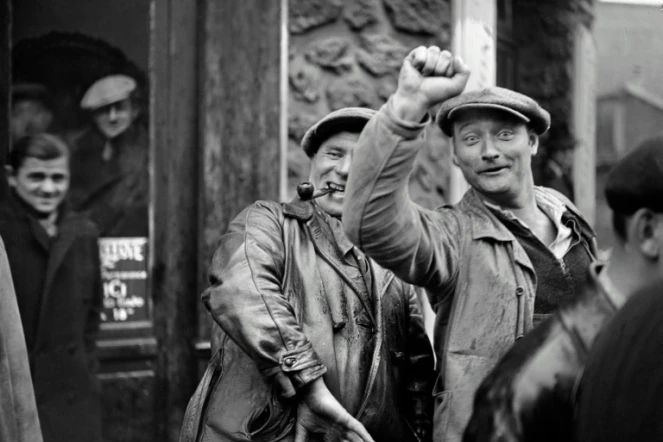 Ouvriers grévistes le 30 mai 1936 à Paris 