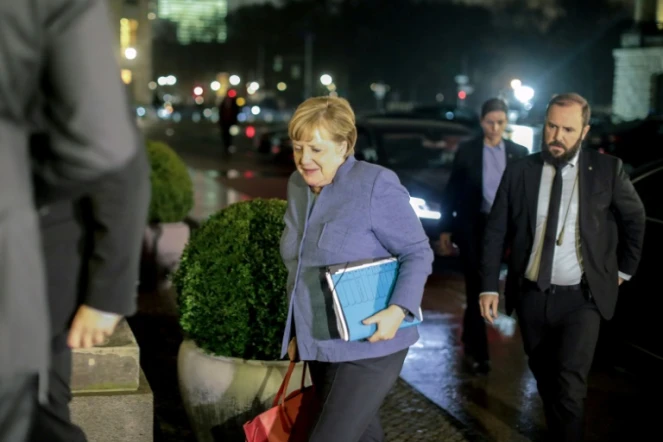 Angela Merkel arrive à des pourparlers avec des membres d'un potentielle coalition à Berlin le 15 novembre 2017