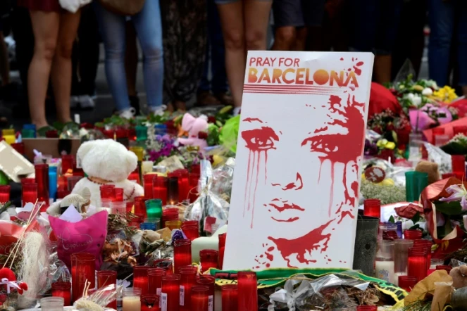 Hommage aux victimes des attentats en Catalogne, le 20 août 2017 à Barcelone