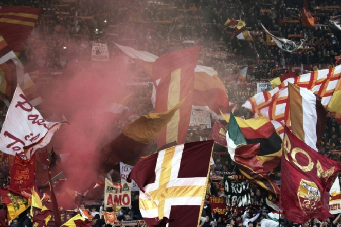 Des supporters de l'AS Rome lors d'un match de Ligue des champions contre Liverpool, le 10 avril 2018 à Rome
