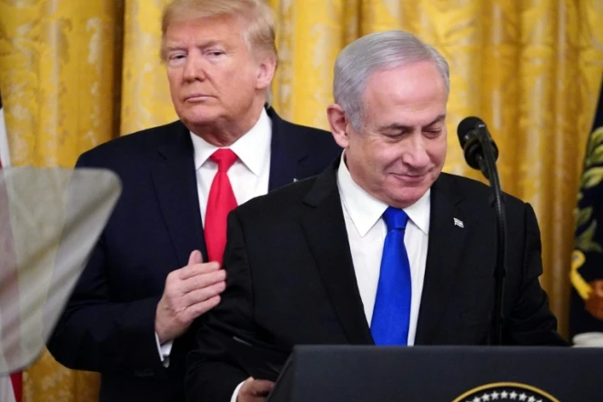 Donald Trump, alors président des Etats-Unis, et le Premier ministre israélien Benjamin Netanyahu à la Maison Blanche à Washington le 28 janvier 2020