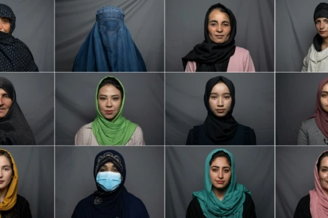 Des femmes posant pour des portraits dans différentes villes d'Afghanistan, dans une combinaison de photos créée le 9 août 2022 

