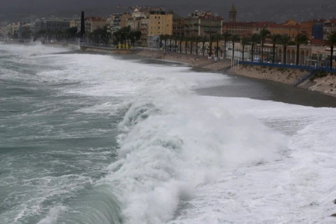 Dans le sillage de la dépression Aline, pluies intenses et vent ont fait des dégâts dans les Alpes-Maritimes, après une alerte rouge vendredi matin