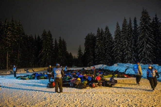 Des adolescents norvégiens se transforment en "réfugiés" durant 24 heures, dans un camp militaire à Trandum, en Norvège