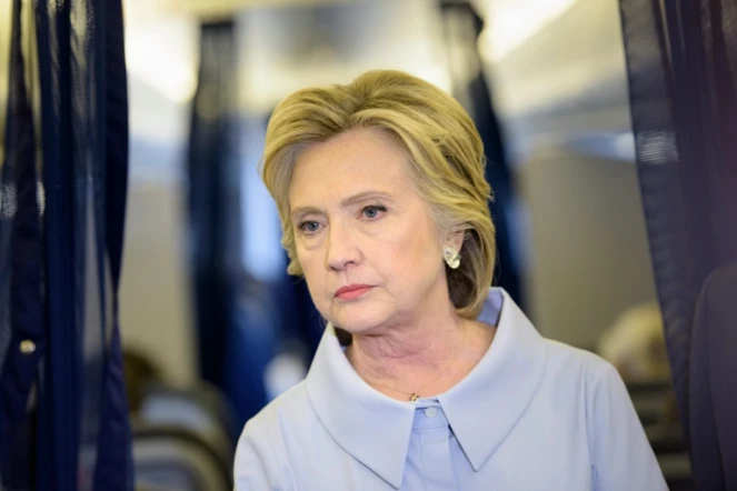 La candidate démocrate à la Maison Blanche Hillary Clinton à bord de son avion de campagne, le 5 septembre 2016