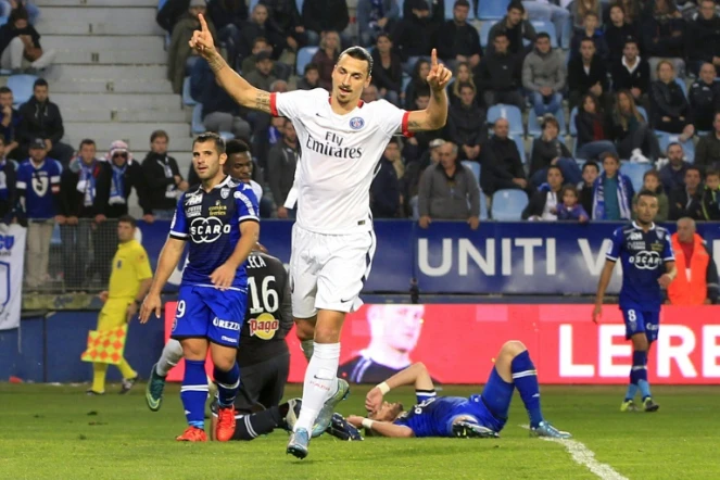 Zlatan Ibrahimovic, auteur d'un doublé pour le PSG contre Bastia, le 17 octobre 2015 au stade Armand Cesari