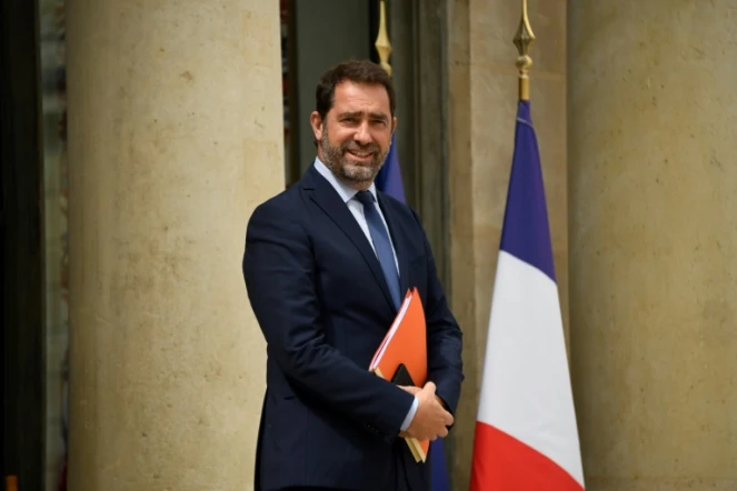Le secrétaire d'Etat aux relations avec le Parlement, Christophe Castaner, quitte l'Elysée après le conseil des ministres, le 11 juillet 2018