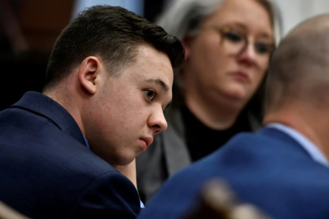 Le jeune Américain Kyle Rittenhouse à son procès, à Kenosha le 15 novembre 2021