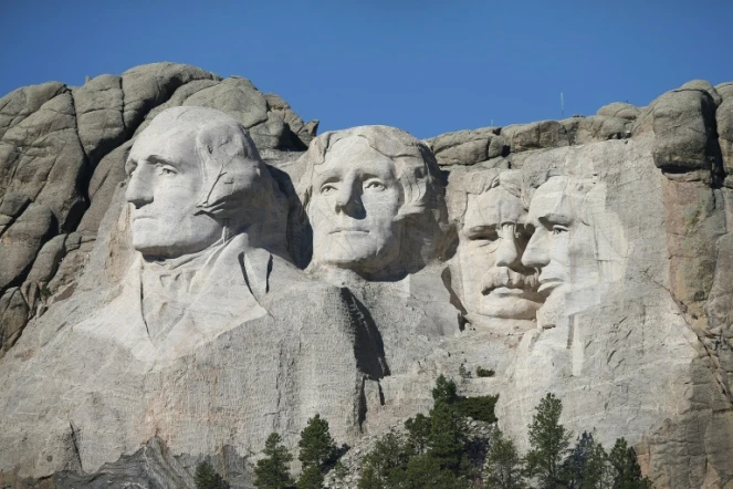 Le célèbre Mont Rushmore, où sont déjà représentés quatre illustres présidents américains, le 1er octobre 2013 près de Keystone (Dakota du Sud) 