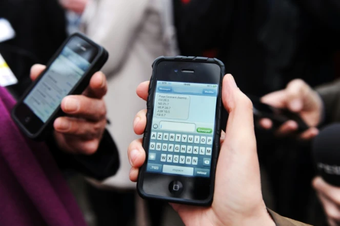 Les femmes et les jeunes ont été les principales victimes des 678.000 vols de téléphones portable recensés en 2014