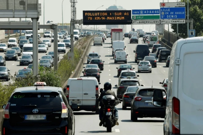 La métropole du Grand Paris (MGP) a voté lundi l'interdiction de circulation des véhicules les plus polluants dès juillet 2019, soit les véhicules diesel de plus de 18 ans et essence de plus de 21 ans, dans un large périmètre autour de la capitale