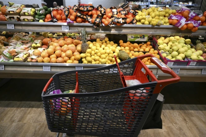 La hausse des prix à la consommation s'est élevée à 5,1% en mai sur un an, mais celle des produits alimentaires atteint encore 14,1%