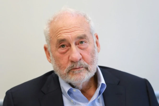 Le prix Nobel d'économie américain Joseph Stiglitz lors d'une conférence de presse  le 19 septembre  2019 à Paris.