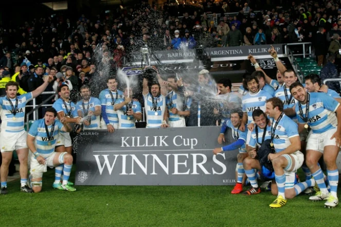 Les Pumas argentins vainqueurs d'un test-match face aux Barbarians britanniques à Twickenham, le 21 novembre 2015 