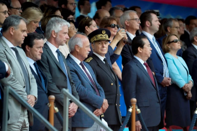 Le préfet du Rhône, Henri-Michel Comet (C) lors d'une cérémonie militaire à l'occasion de la Fête nationale, le 13 juillet 2017 à Lyon