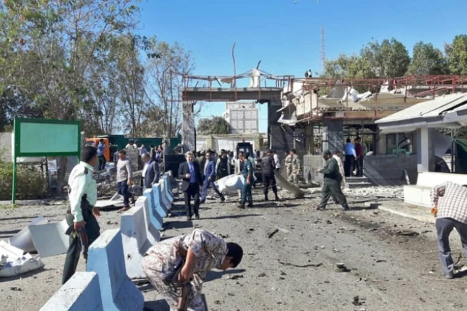 Un attentat suicide à la voiture piégée a visé le 6 décembre 2018 un poste de commandement de la police faisant deux morts dans la ville iranienne de Chabahar (sud-est)