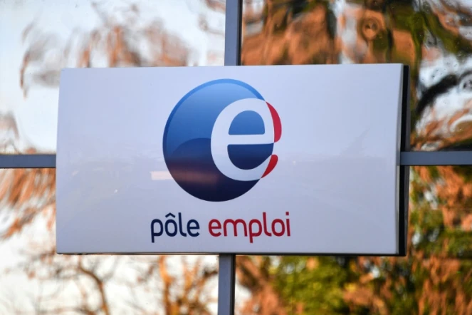 Le logo de Pôle emploi dans une agence de Montpellier, le 3 janvier 2019