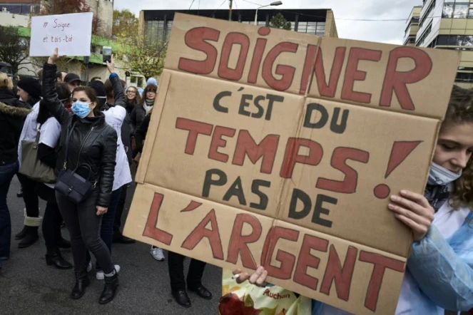 Manifestation d'infirmiers et sage-femmes le 8 novembre 2016 à Lyon
