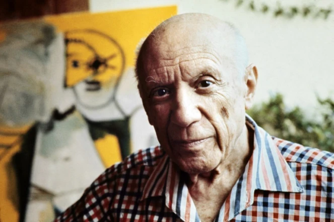 Le peintre espagnol Pablo Picasso, le 13 octobre 1971 à Mougins, dans les Alpes-Maritimes