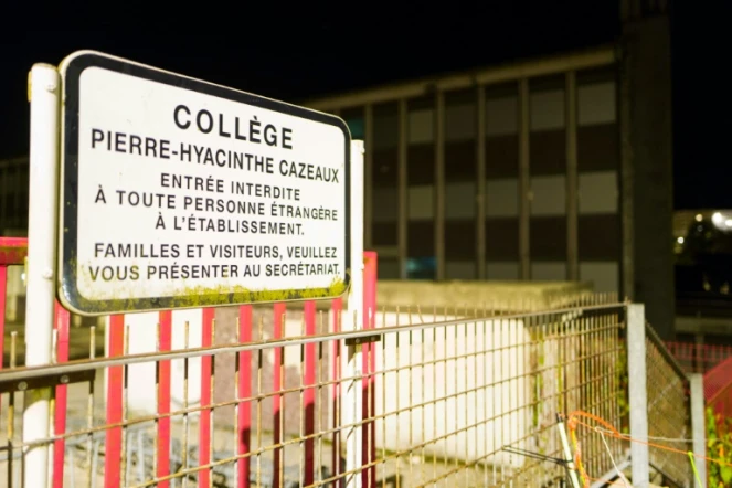 L'entrée du collège Pierre-Hyacinthe Cazeaux, dont une quinzaine d'élèves ont été intoxiqués au cours d'une activité sportive, le 3 octobre 2019 à Morez, dans le Jura