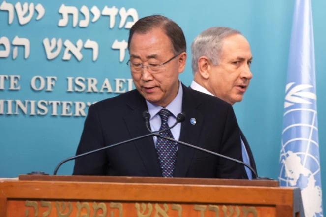 Le secrétaire général de l'Onu Ban Ki-moon et le Premier ministre israélien Benjamin Netanyahu lors d'une conférence de presse le 20 octobre 2015 à Jérusalem