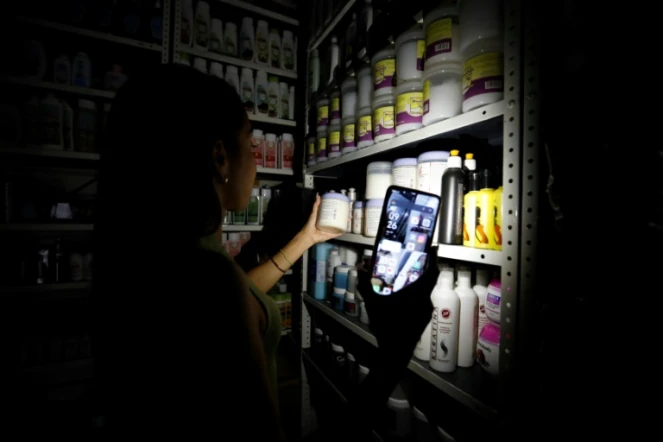 Black-out au Venezuela, dans un magasin de Caracas, le 30 août 2024