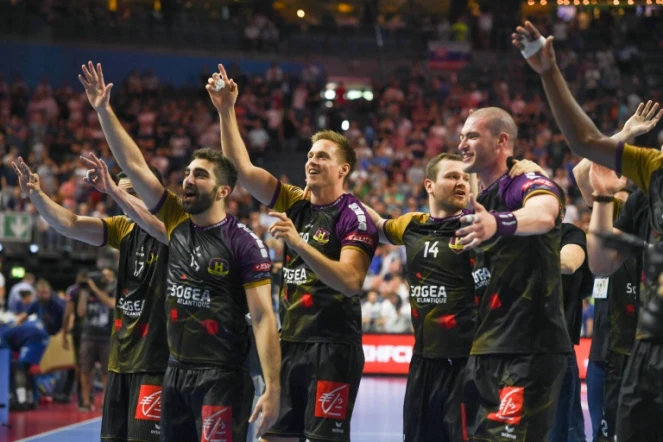 Les Nantais fêtent leur qualification en finale de la Ligue des champions après avoir battu le PSG, le 26 mai 2018 à Cologne