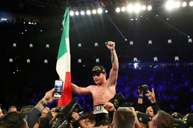 Saul Canelo Alvarez vainqueur du "combat de l'année" contre Gennady Golovkin pour les titres WBC et WBA, le 15 septembre 2018 à Las Vegas