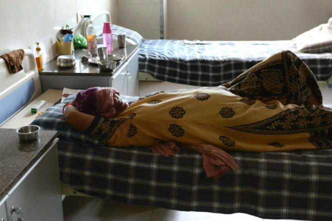 Alka Shivankar, une mère porteuse de 32 ans, le 1er septembre 2016 à l'hôpital Akanksha à Anand