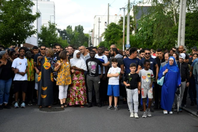 Marche blanche dans le quartier du Breil à Nantes le 5 juillet 2018 pour réclamer "vérité" et "justice pour Abou", victime mardi du tir d'un policier placé en garde à vue