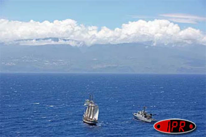 Vendredi 1er décembre 2006 - 

La goélette &quot;la Boudeuse&quot; a accosté à La Réunion avec à son bord 25 aventuriers qui font le tour du monde