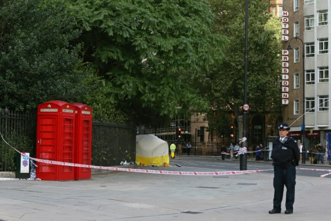Un policier sur le site de l'attaque au couteau à Russell Square, à Londres, le 4 août 2016