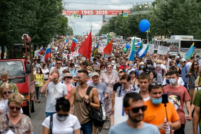 Manifestation non-autorisée en soutien au gouverneur arrêté Sergueï Fourgal, à Khabarovsk, le 25 juillet 2020