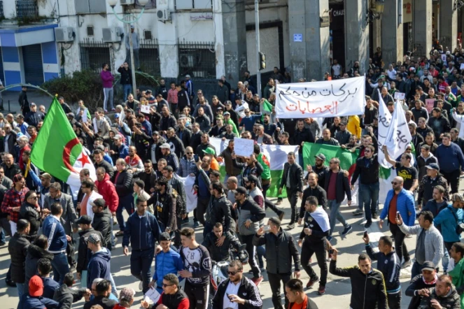 Mmanifestation contre un 5e mandat du président Bouteflika, le 1er mars 2019 à Annaba, en Algérie