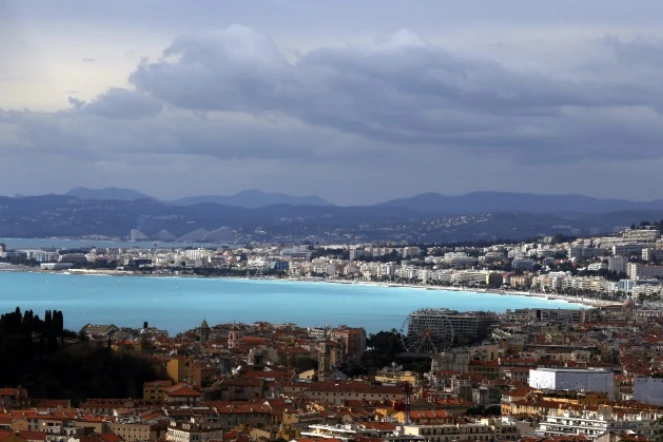 Vue générale de la ville de Nice, dans le sud de la France, le 29 février 2016