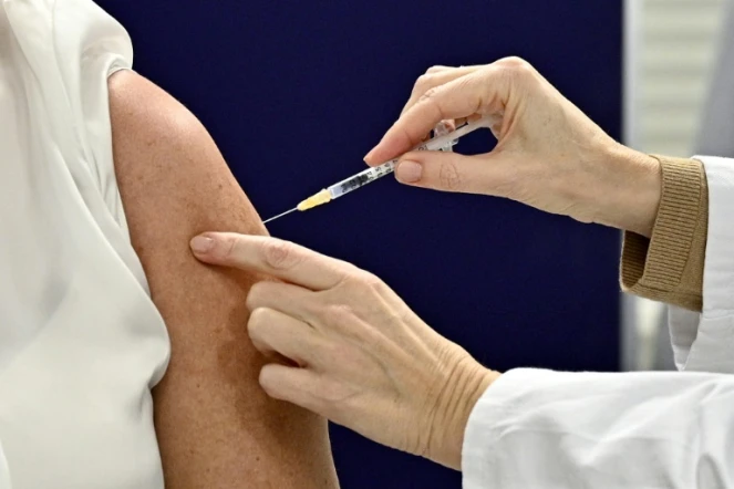 L'Autriche imposera début février aux adultes la vaccination anti-Covid, premier pays européen à le faire