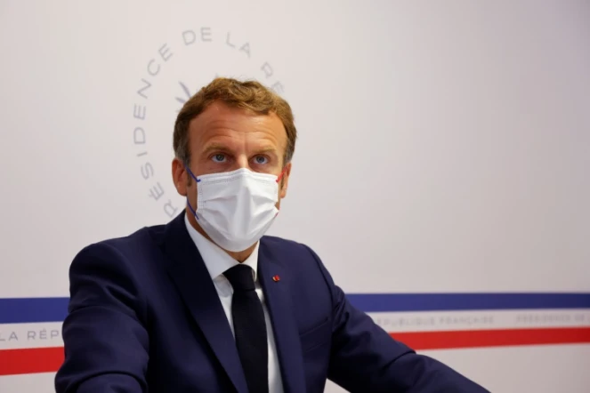 Le président Emmanuel Macron lors d'un conseil de défense sur la situation sanitaire, le 11 août 2021 au Fort de Brégançon, à Bormes-les-Mimosas