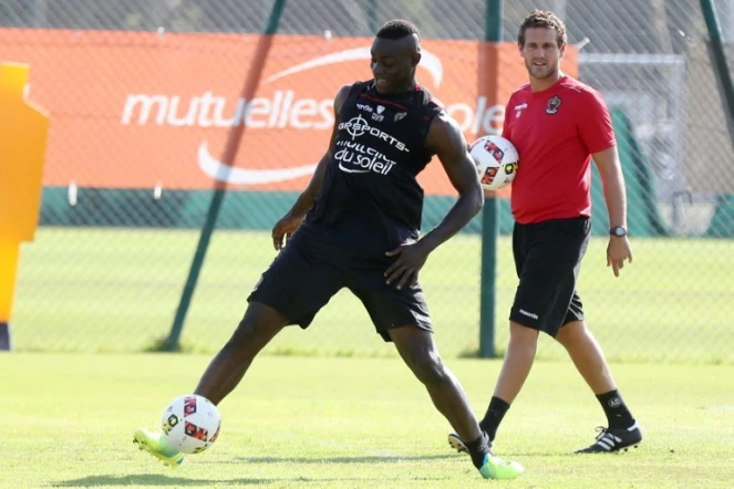 L'attaquant star de l'OGC Nice Mario Balotelli lors d'une séance d'entraînement, le 1er septembre 2016 à Nice