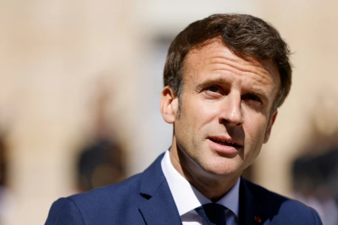 Le président Emmanuel Macron le 13 mai 2022 à Paris