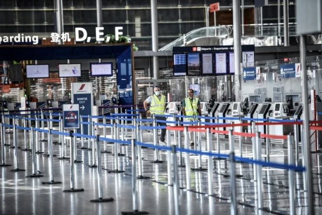 La zone d'embarquement du terminal 3 de l'aéroport d'Orly, le 24 juin 2020