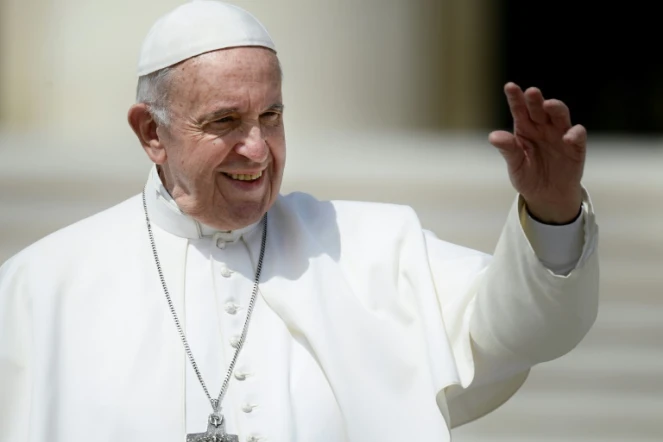 Le pape François a dévoilé une législation plus stricte obligeant prêtres, religieux et religieuses à signaler à l'Eglise tout soupçon d'agression sexuelle ou d'harcèlement, ainsi que toute couverture de tels faits par la hiérarchie catholique
