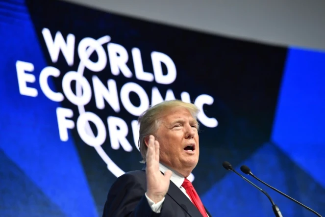 Le président américain Donald Trump s'adresse à l'assistance lors du forum économique mondial à Davos (Suisse), le 26 janvier 2018