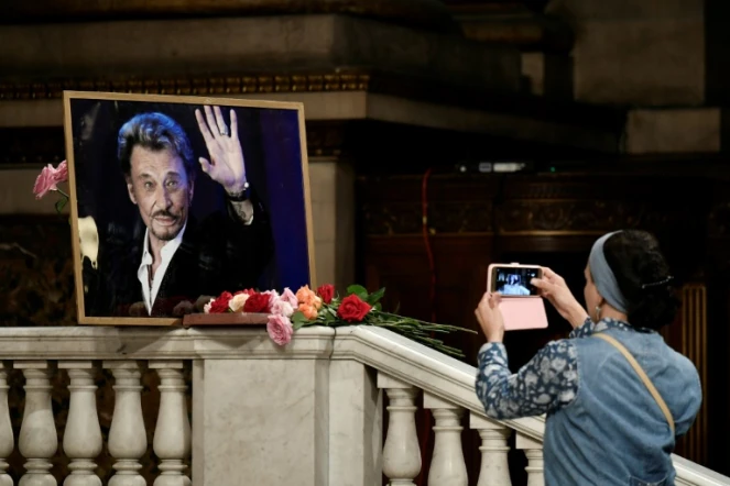 Hommage à Johnny Hallyday, qui aurait eu 75 ans, en l'église de la Madeleine à Paris, le 15 juin 2018