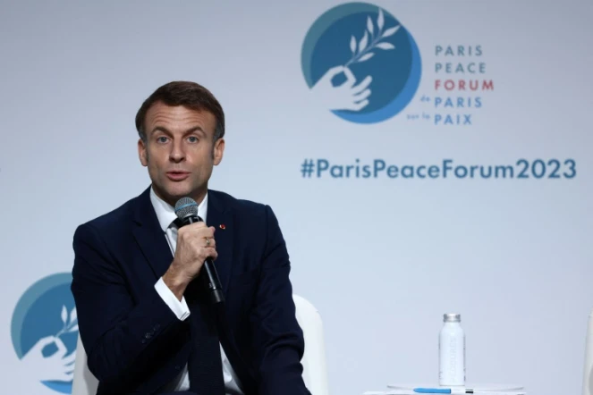 Le président Emmanuel Macron à l'ouverture du Forum de la paix, le 10 novembre 2023 à Paris
